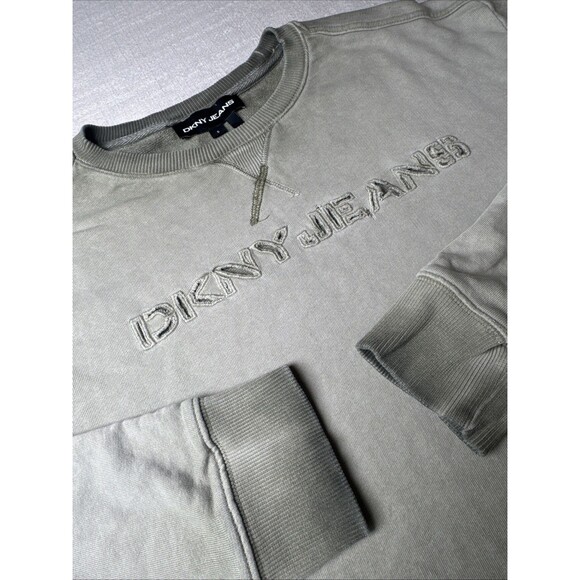 DKNY Cropped Ombré Raw Hem Sweatshirt Cut Out Logo Letters Size Small - Picture 3 of 13